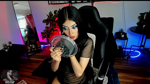 Sacred Sin Room online show from 5, 3, 2026