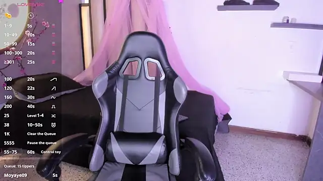 Luna  02 online show from 13, 3, 2026