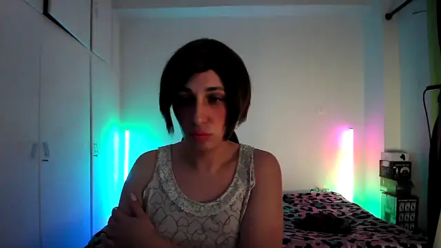 HoneyValentine online show from 13, 4, 2026