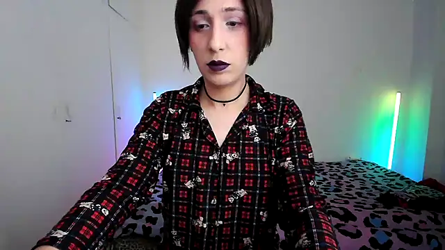 HoneyValentine online show from 7, 2, 2026