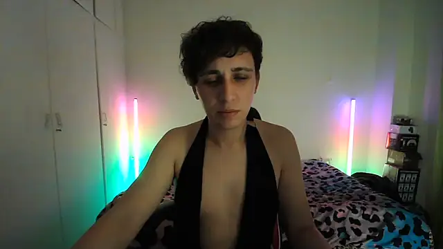 HoneyValentine online show from 20, 5, 2026