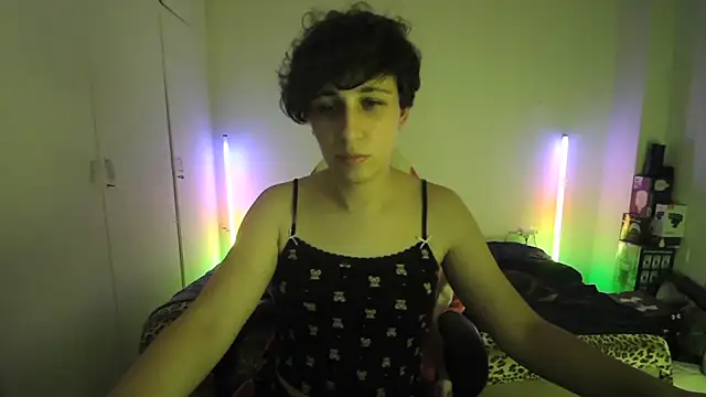 Snapshot of HoneyValentine chatting on 12, 7, 2026 HoneyValentine online show from 12, 7, 2026
