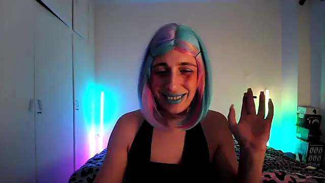 HoneyValentine online show from 28, 3, 2026