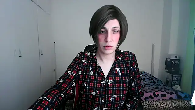 HoneyValentine online show from 23, 4, 2026