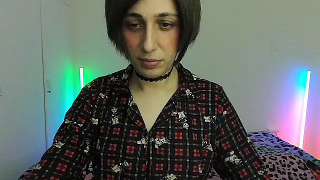 HoneyValentine online show from 20, 2, 2026