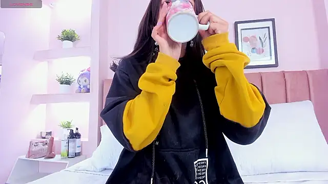 Katteyes   online show from 27, 3, 2026