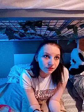 LissieDemons online show from 15, 2, 2026