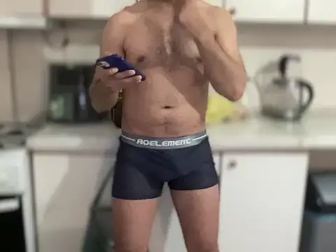 comings33 online show from 18, 4, 2026