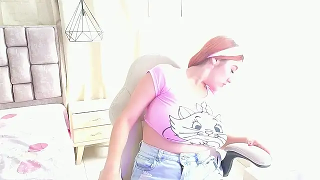 scarlettjohnson  online show from 7, 1, 2026