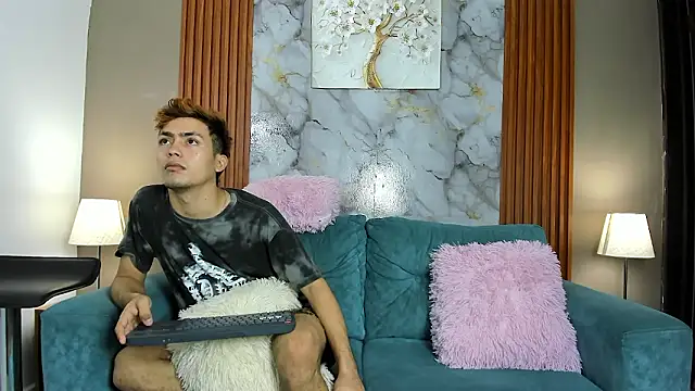 AVENGER BOYS2026 online show from 7, 3, 2026