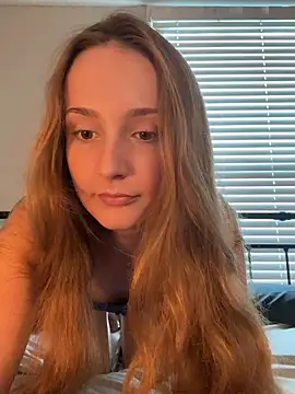Snapshot of sophia_x777 chatting on 23, 7, 2026 sophia x777 online show from 23, 7, 2026