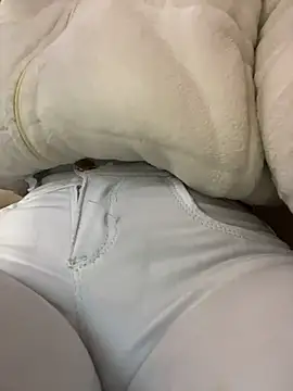 Michelle ec online show from 17, 4, 2026