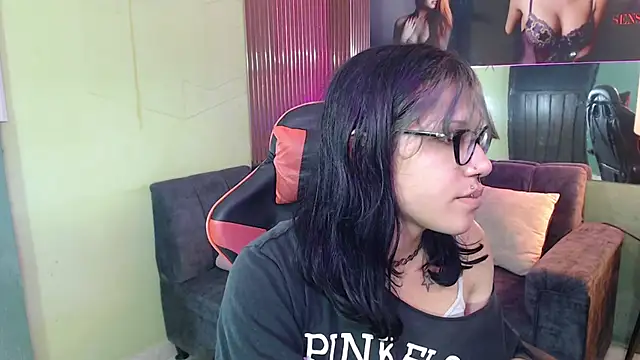 lilith ayanami online show from 5, 5, 2026