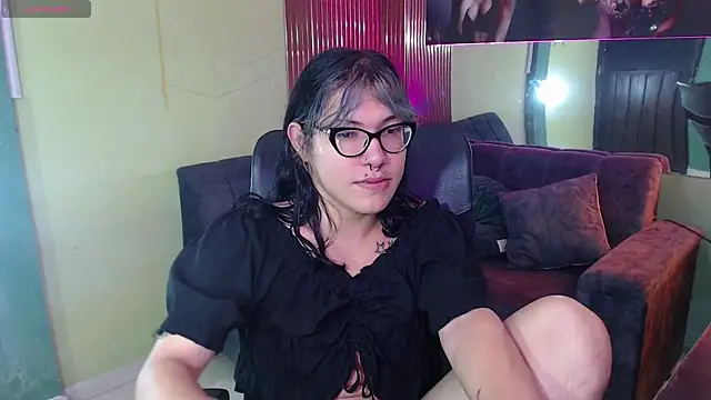 lilith ayanami online show from 30, 4, 2026