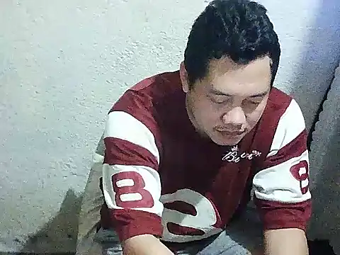 UrAsianGuy90 online show from 5, 2, 2026