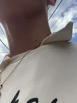 Iamcami  online show from 31, 1, 2026