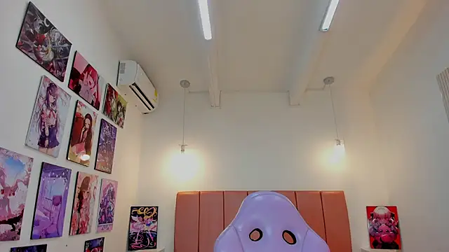 Iamcami  online show from 3, 3, 2026