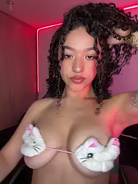 crystal dlun online show from 26, 3, 2026