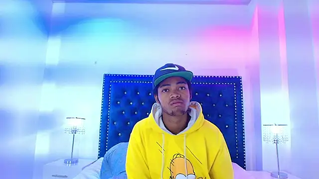 Cristal and luke online show from 24, 3, 2026