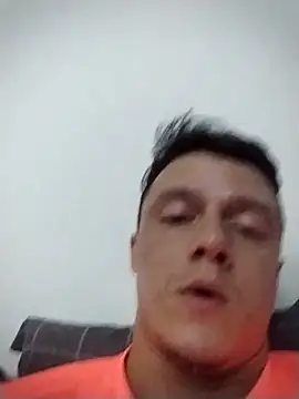 RAFAELQUINTEROSCAVALHEI online show from 6, 1, 2026