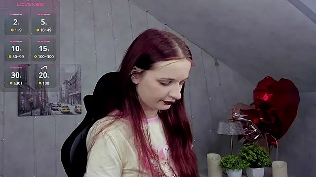 Alicia Adammss online show from 6, 3, 2026