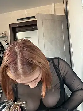 xCandyDollx online show from 28, 2, 2026