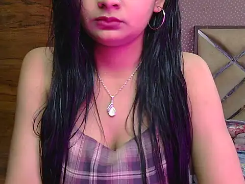 sweet riyaaa online show from 13, 5, 2026