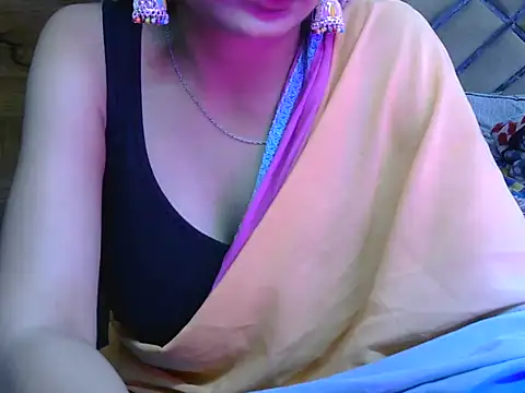 sweet riyaaa online show from 5, 5, 2026