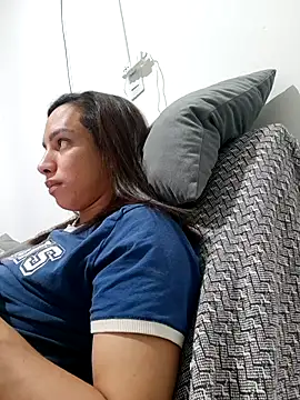 Snapshot of ofjuliaa chatting on 13, 7, 2026 ofjuliaa online show from 13, 7, 2026