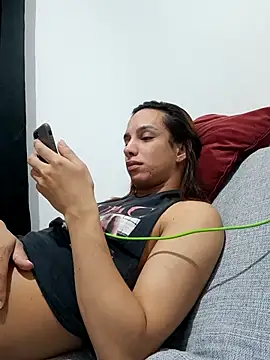 Snapshot of ofjuliaa chatting on 30, 4, 2026 ofjuliaa online show from 30, 4, 2026