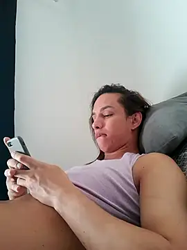 ofjuliaa online show from 1, 4, 2026