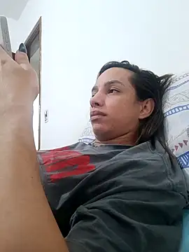 Snapshot of ofjuliaa chatting on 8, 7, 2026 ofjuliaa online show from 8, 7, 2026