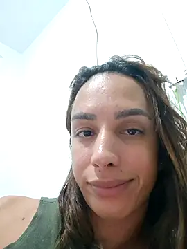 ofjuliaa online show from 13, 2, 2026