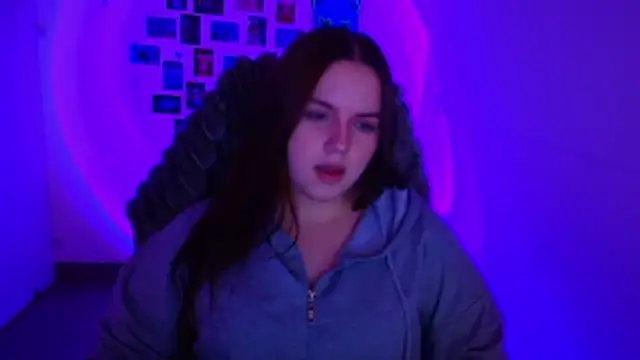 Kitty Mia Kitty online show from 21, 2, 2026