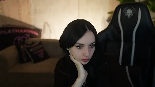 Mila Rose054 online show from 11, 3, 2026