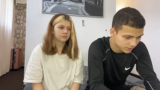 mirelcouple online show from 15, 2, 2026