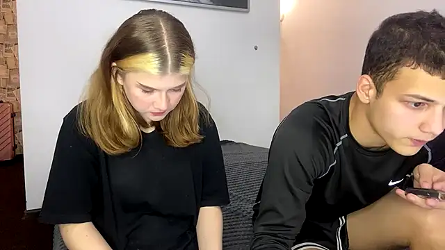 mirelcouple online show from 27, 2, 2026