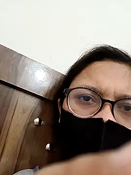 piryasharma005 online show from 4, 3, 2026