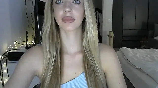 LizaSweetyq online show from 13, 2, 2026