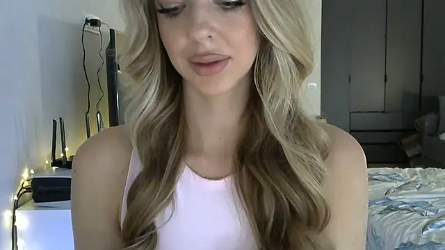 LizaSweetyq online show from 24, 2, 2026