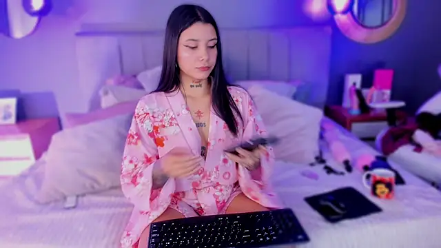 Nathalia stone  online show from 7, 4, 2026