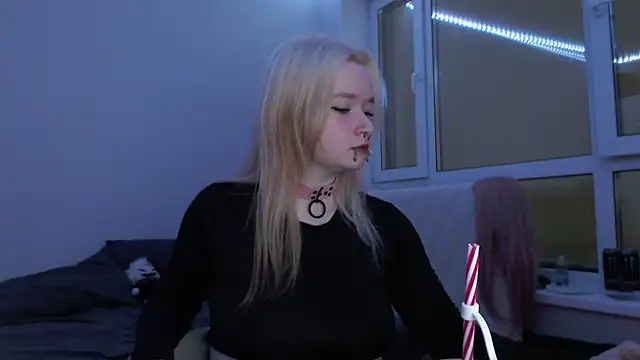 Rizebigboobs online show from 8, 1, 2026