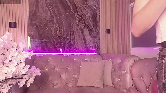 Allison Parker1  online show from 9, 2, 2026