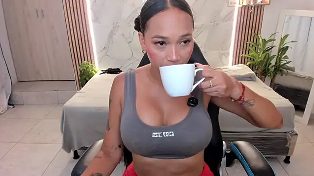 HannaSteyl online show from 5, 5, 2026