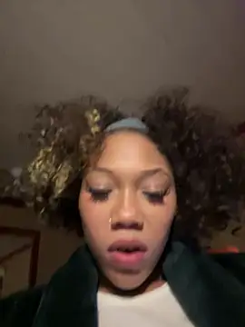 Tamiii420 online show from 7, 2, 2026