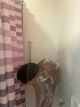 Tamiii420 online show from 13, 4, 2026