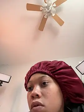 Tamiii420 online show from 6, 3, 2026