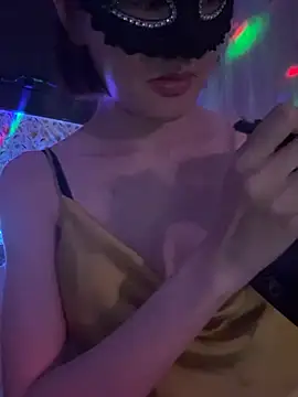 Lol-222 online show from 13, 4, 2026