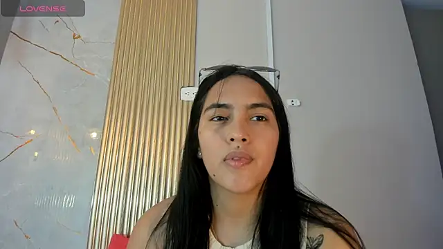 AlanaBlair  online show from 13, 2, 2026