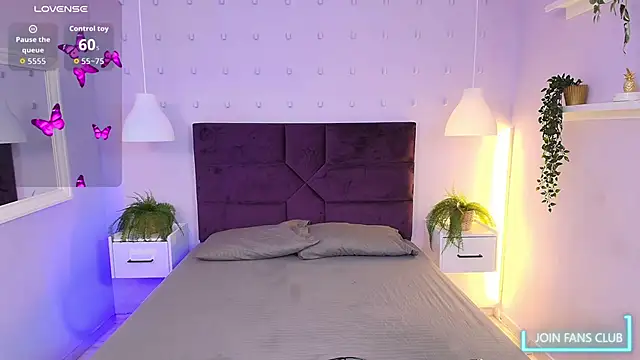 Yasminbrattz online show from 27, 5, 2026